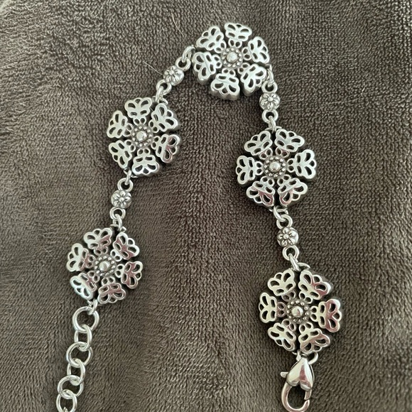 Brighton Silver Filigree Bracelet with Floral Medallions - Picture 2 of 5